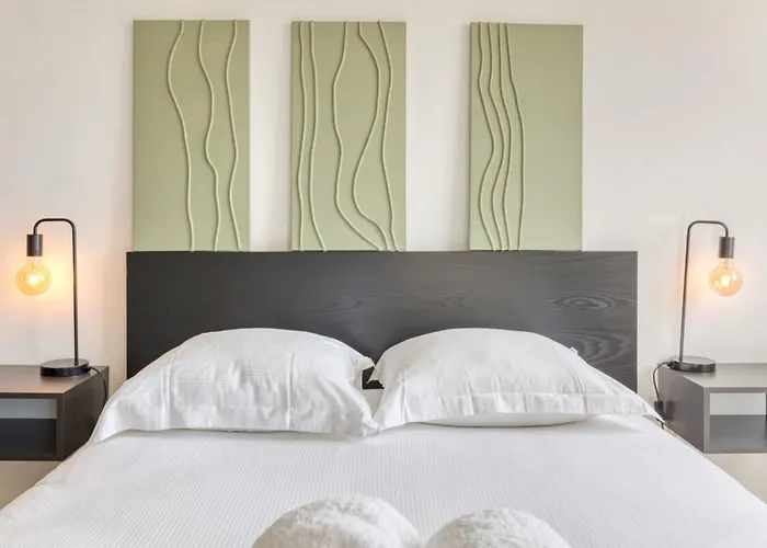 Marine Votre F2 Moderne A Apartamento Ruan